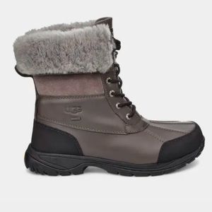 EUC Ugg Butte shearing/leather/wool boots, EU 40 (US mens 7 or ladies 9)
